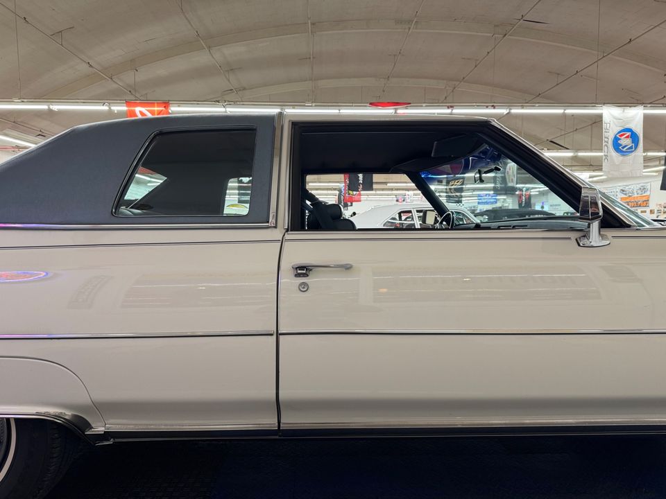1975 Cadillac Coupe DeVille