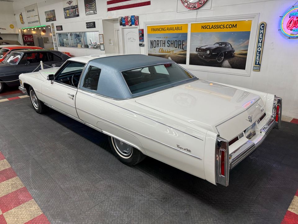 1975 Cadillac Coupe DeVille
