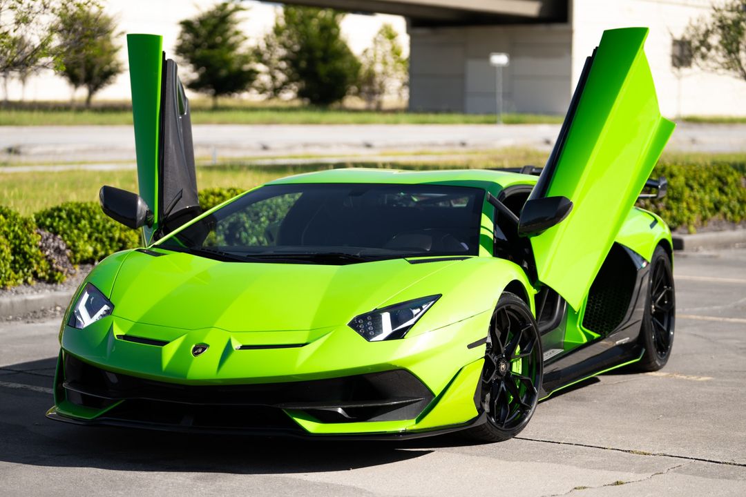 2019 Lamborghini Aventador