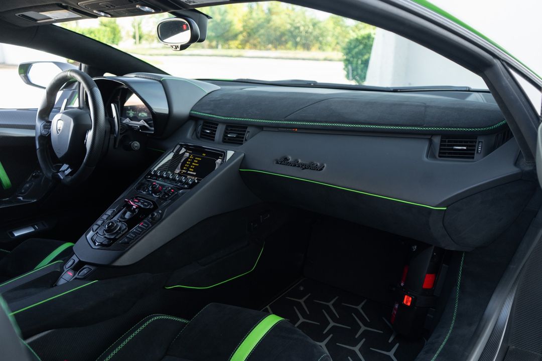 2019 Lamborghini Aventador