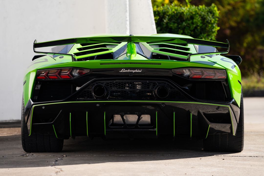 2019 Lamborghini Aventador
