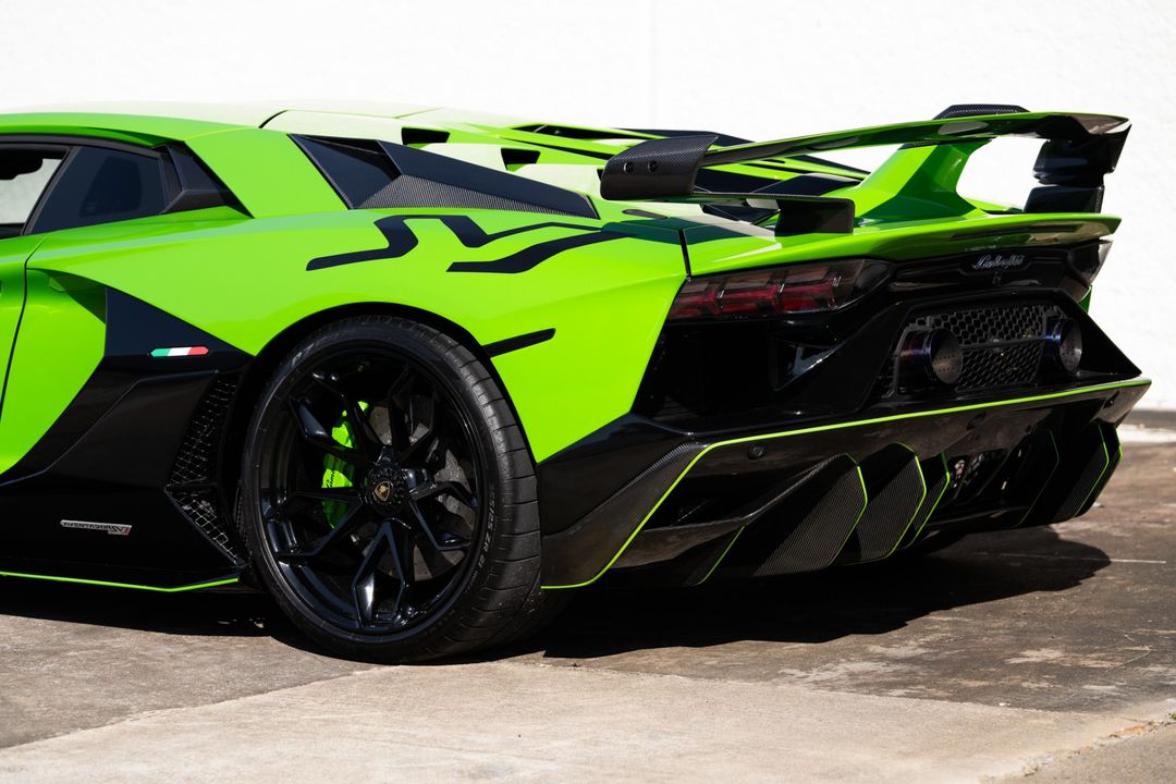 2019 Lamborghini Aventador