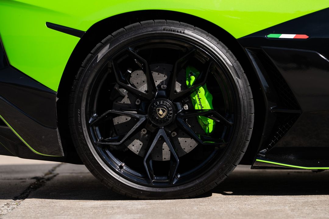 2019 Lamborghini Aventador
