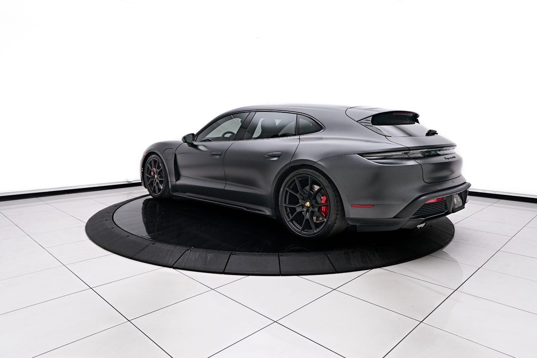 2023 Porsche Taycan