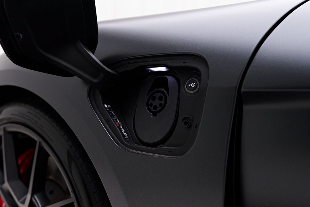 2023 Porsche Taycan