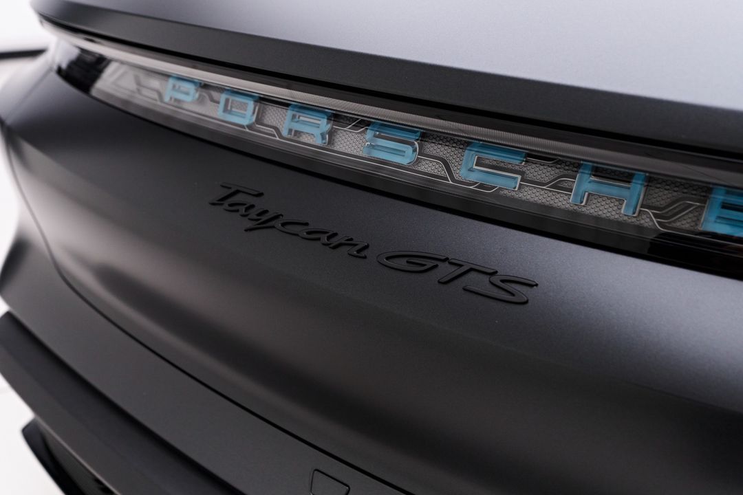 2023 Porsche Taycan