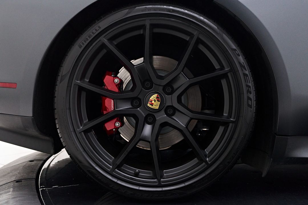 2023 Porsche Taycan