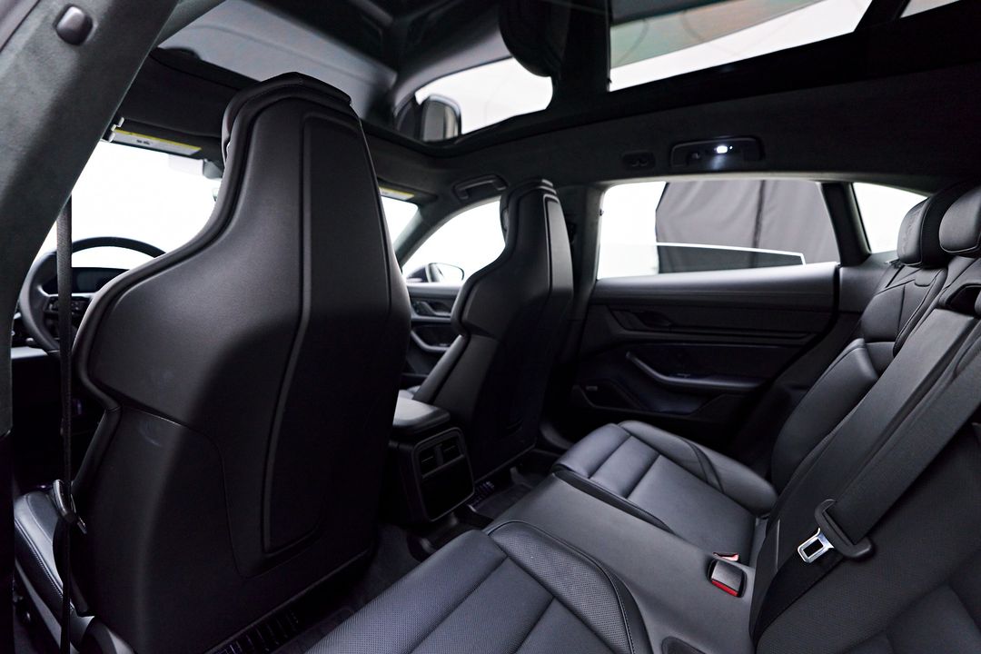 2023 Porsche Taycan