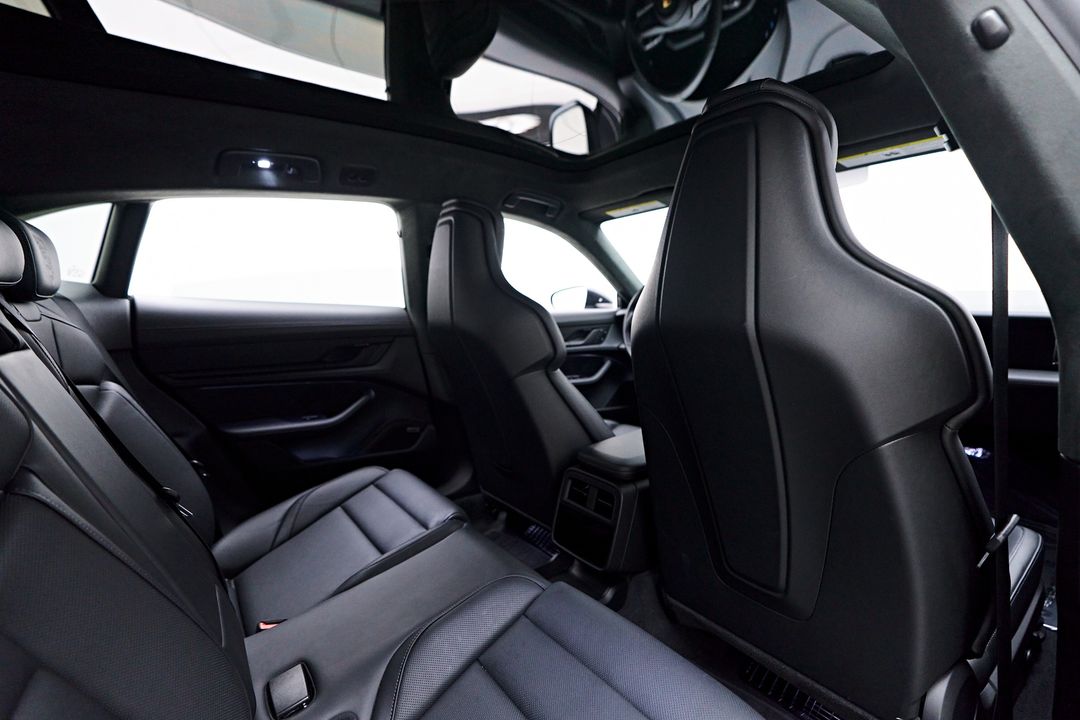 2023 Porsche Taycan