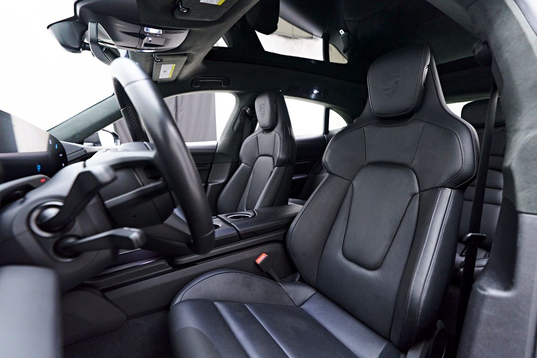 2023 Porsche Taycan