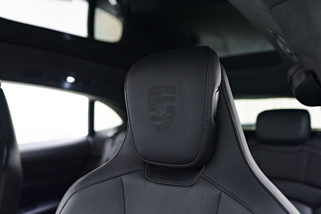2023 Porsche Taycan