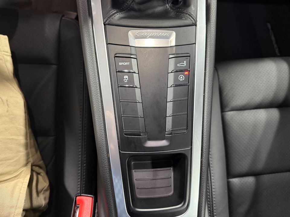 2014 PORSCHE CAYMAN