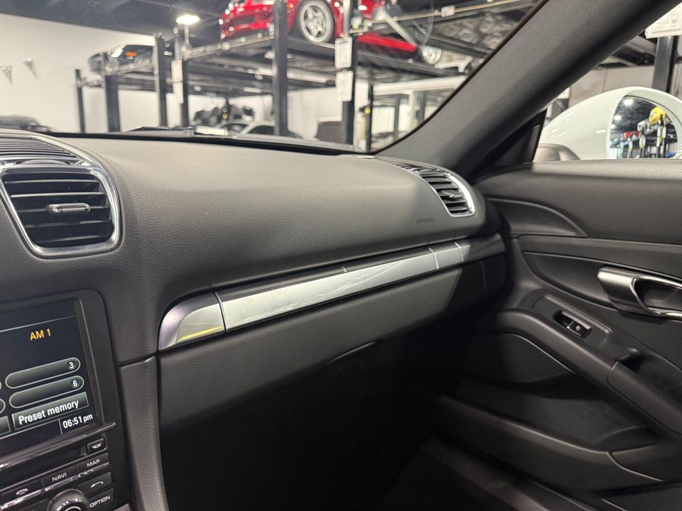 2014 PORSCHE CAYMAN