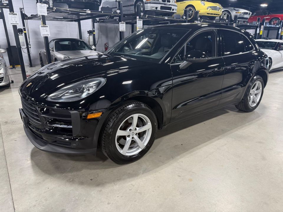 2020 PORSCHE MACAN