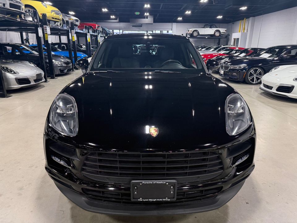 2020 PORSCHE MACAN