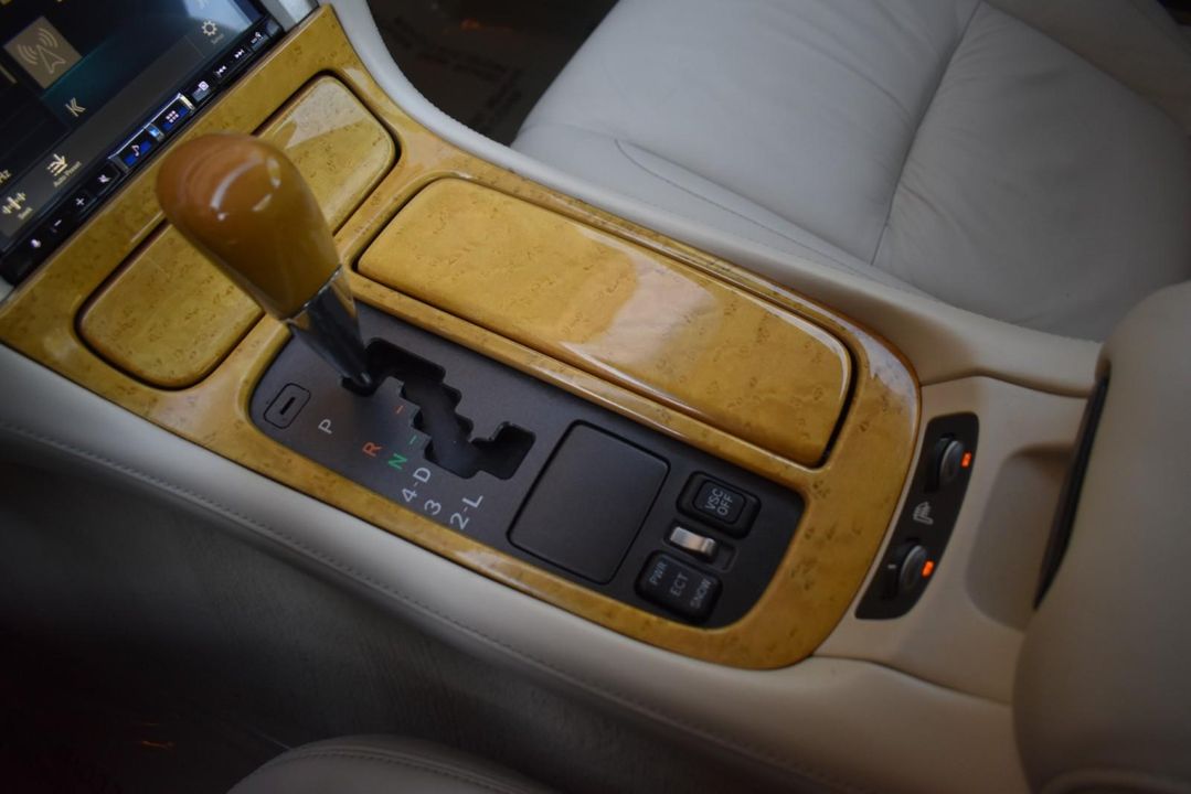 2002 Lexus SC