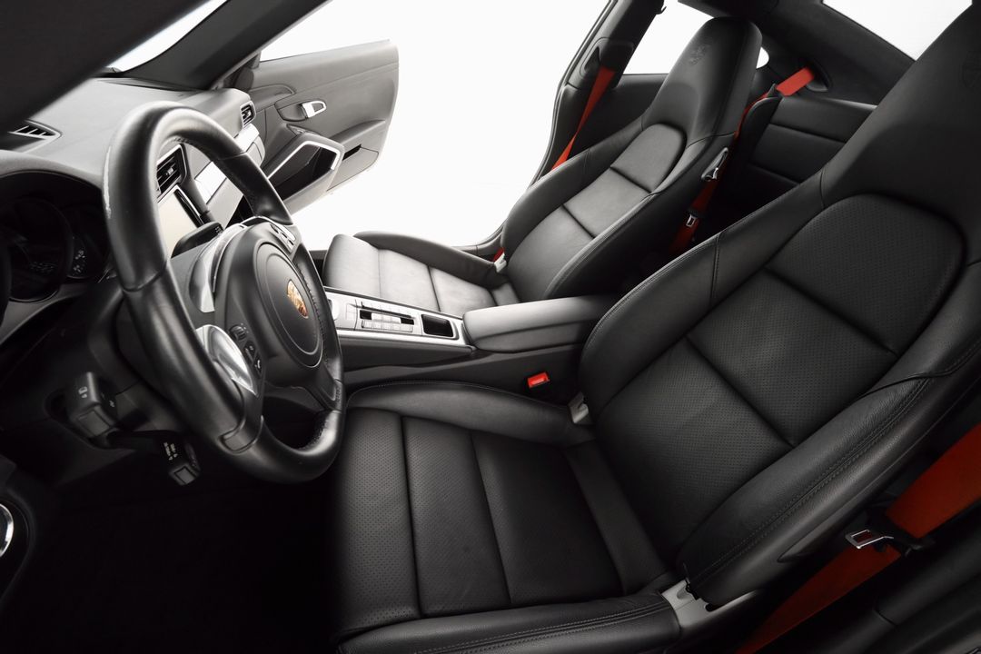2015 Porsche 911