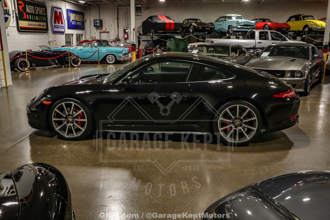2015 Porsche 911