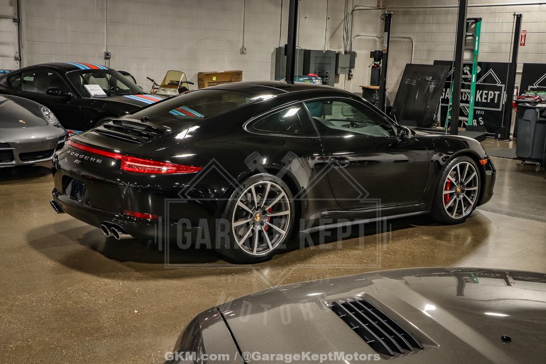 2015 Porsche 911