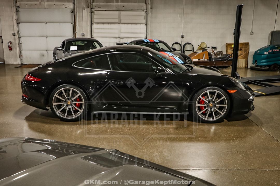 2015 Porsche 911