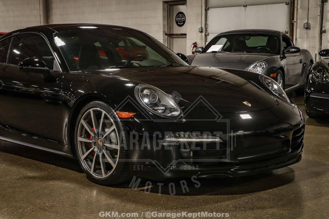 2015 Porsche 911