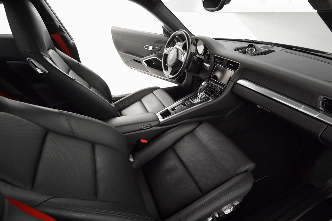 2015 Porsche 911