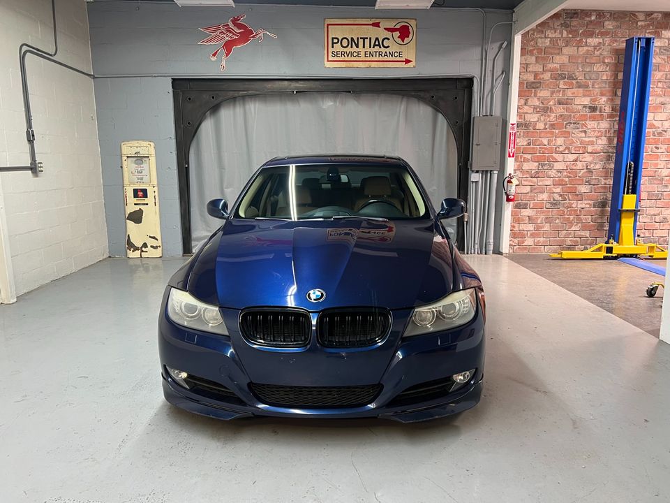 2011 BMW 3 Series