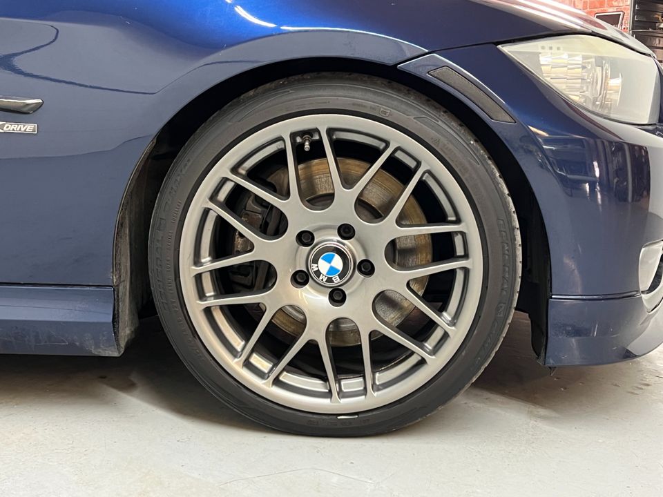 2011 BMW 3 Series