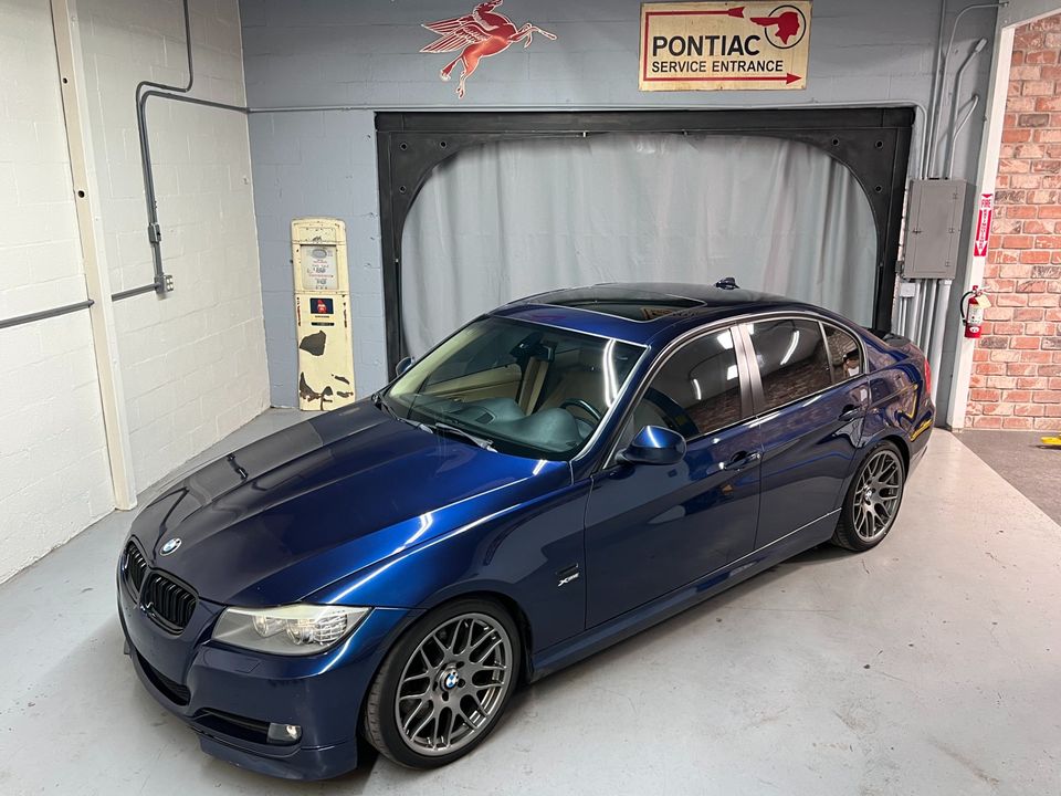 2011 BMW 3 Series
