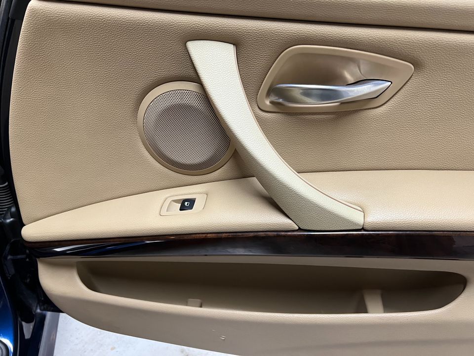 2011 BMW 3 Series
