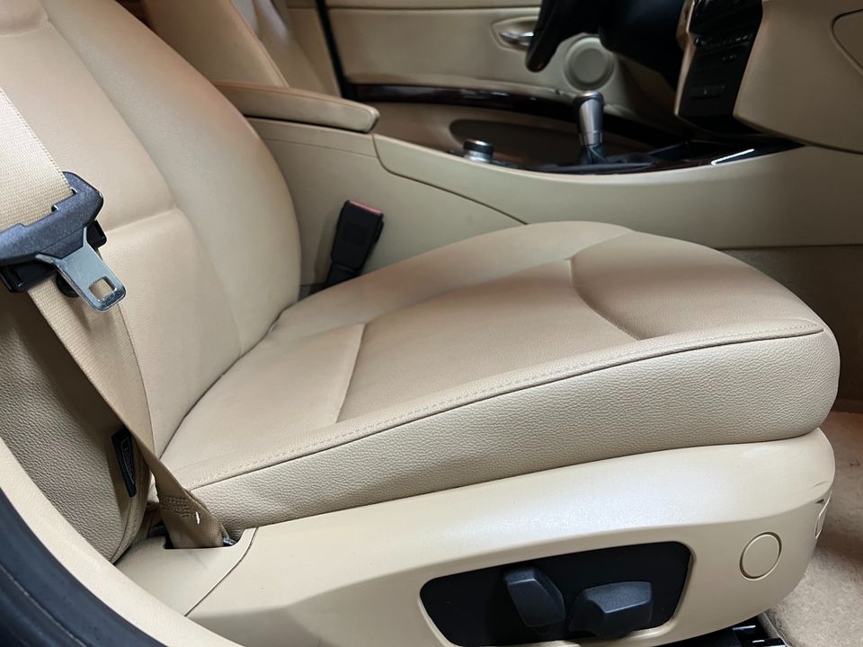 2011 BMW 3 Series