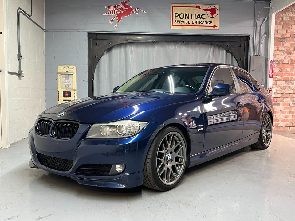 2011 BMW 3 Series