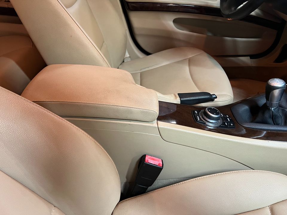 2011 BMW 3 Series