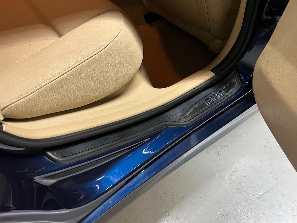 2011 BMW 3 Series