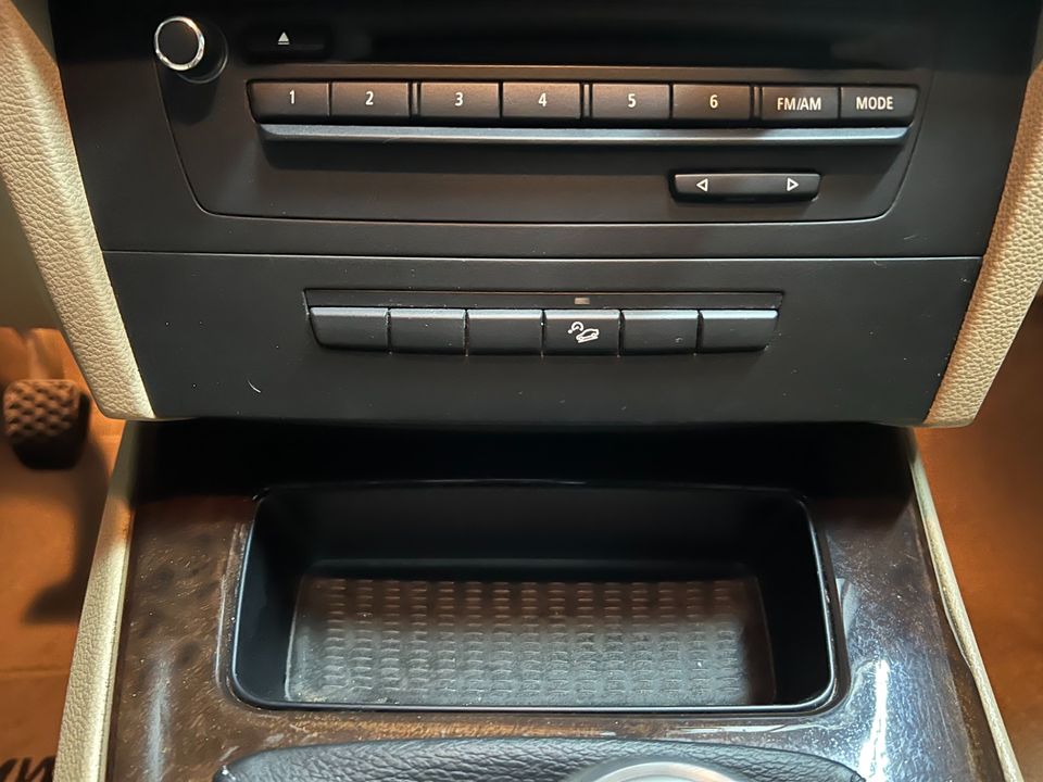 2011 BMW 3 Series