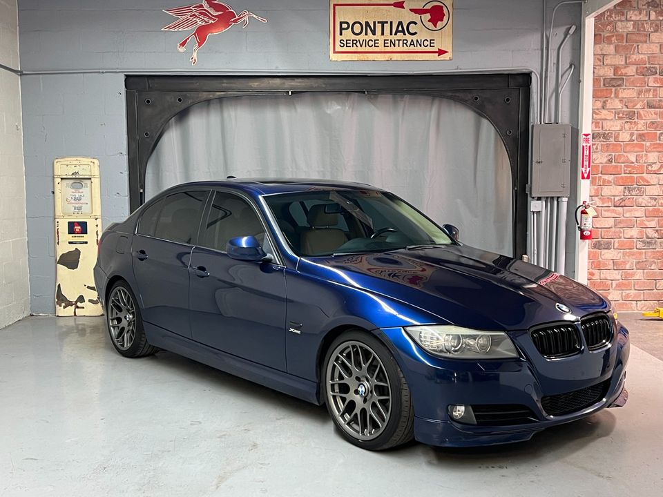 2011 BMW 3 Series