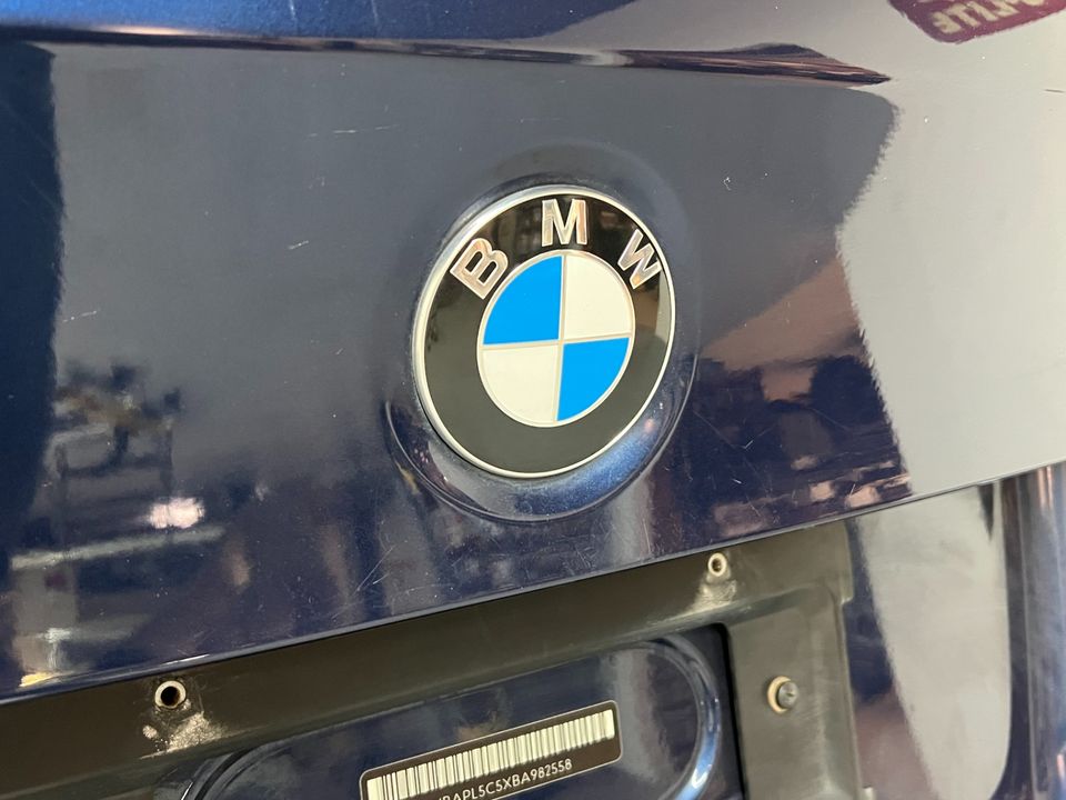 2011 BMW 3 Series