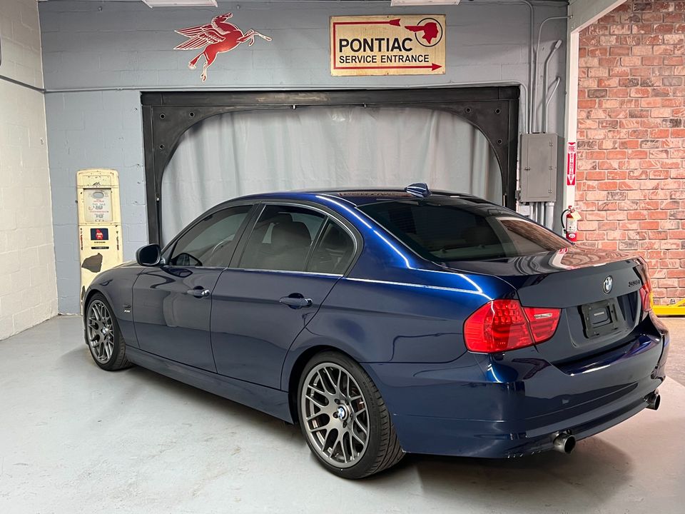 2011 BMW 3 Series