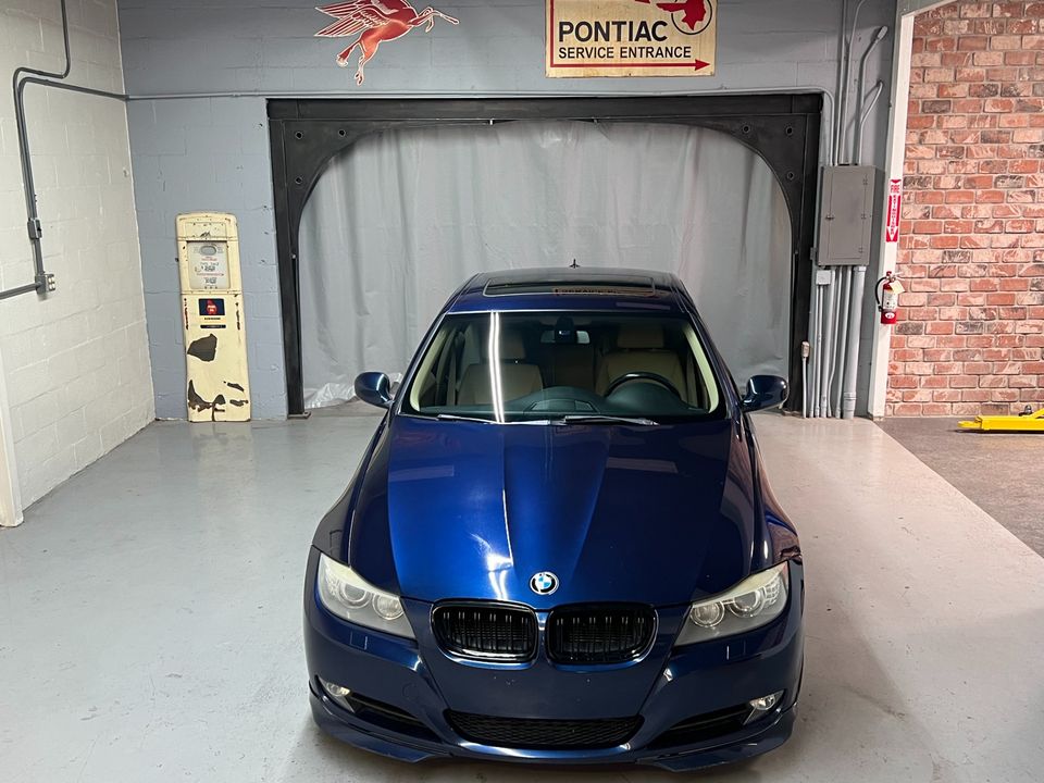 2011 BMW 3 Series