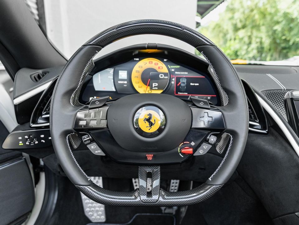 2024 Ferrari Roma Spider