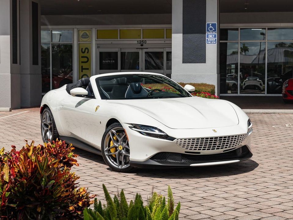 2024 Ferrari Roma Spider