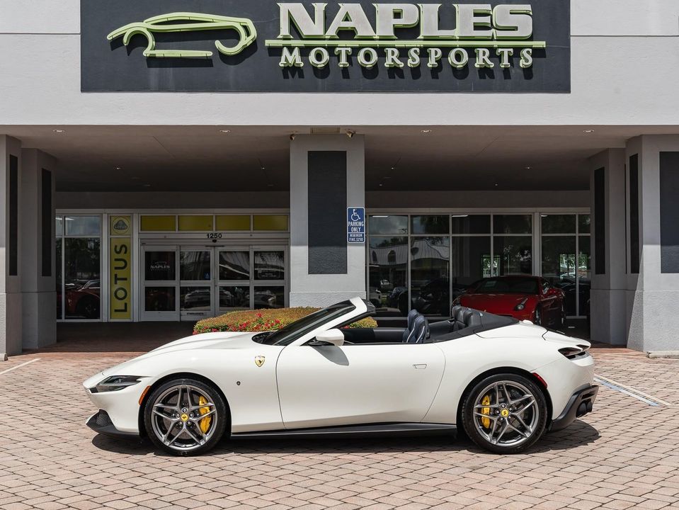 2024 Ferrari Roma Spider