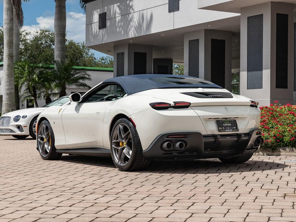 2024 Ferrari Roma Spider