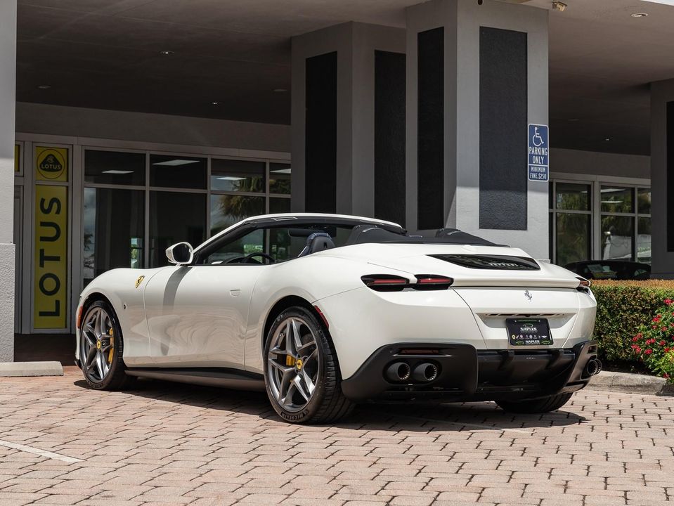 2024 Ferrari Roma Spider