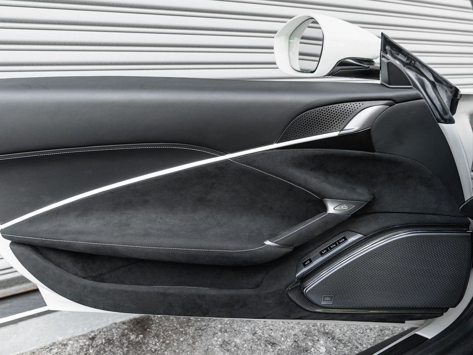 2024 Ferrari Roma Spider