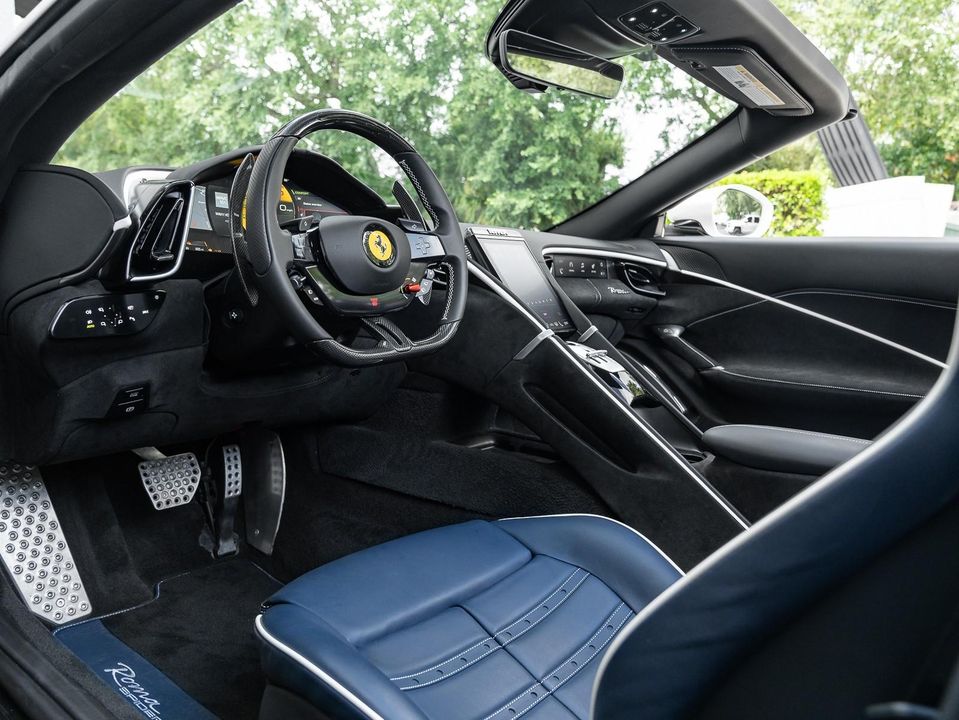 2024 Ferrari Roma Spider