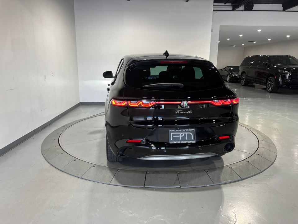 2024 Alfa Romeo Tonale Hybrid Ti AWD