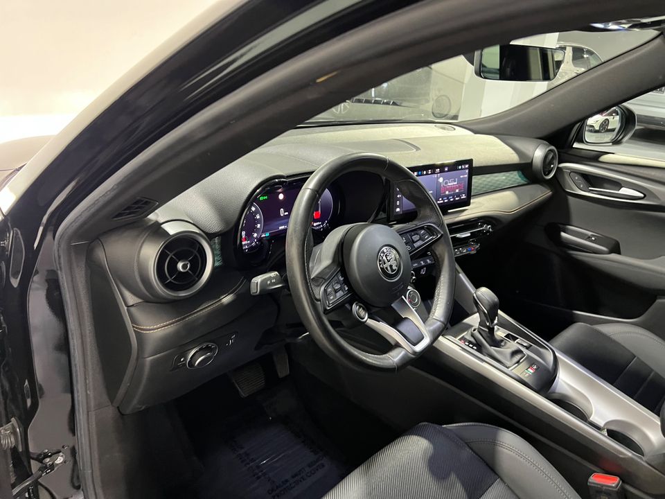 2024 Alfa Romeo Tonale Hybrid Ti AWD