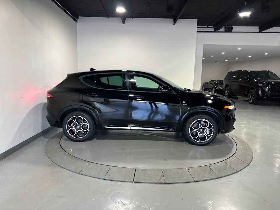 2024 Alfa Romeo Tonale Hybrid Ti AWD