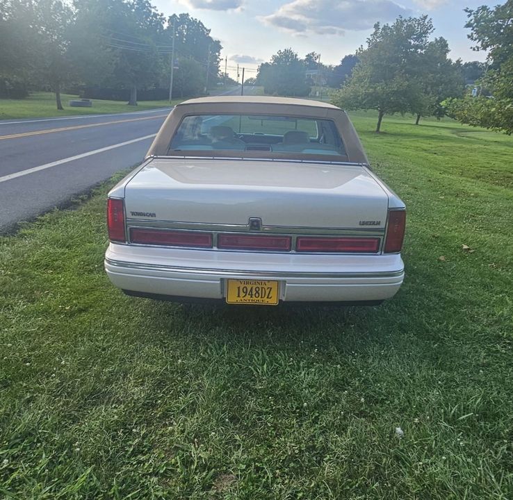 1997 Lincoln Town Car